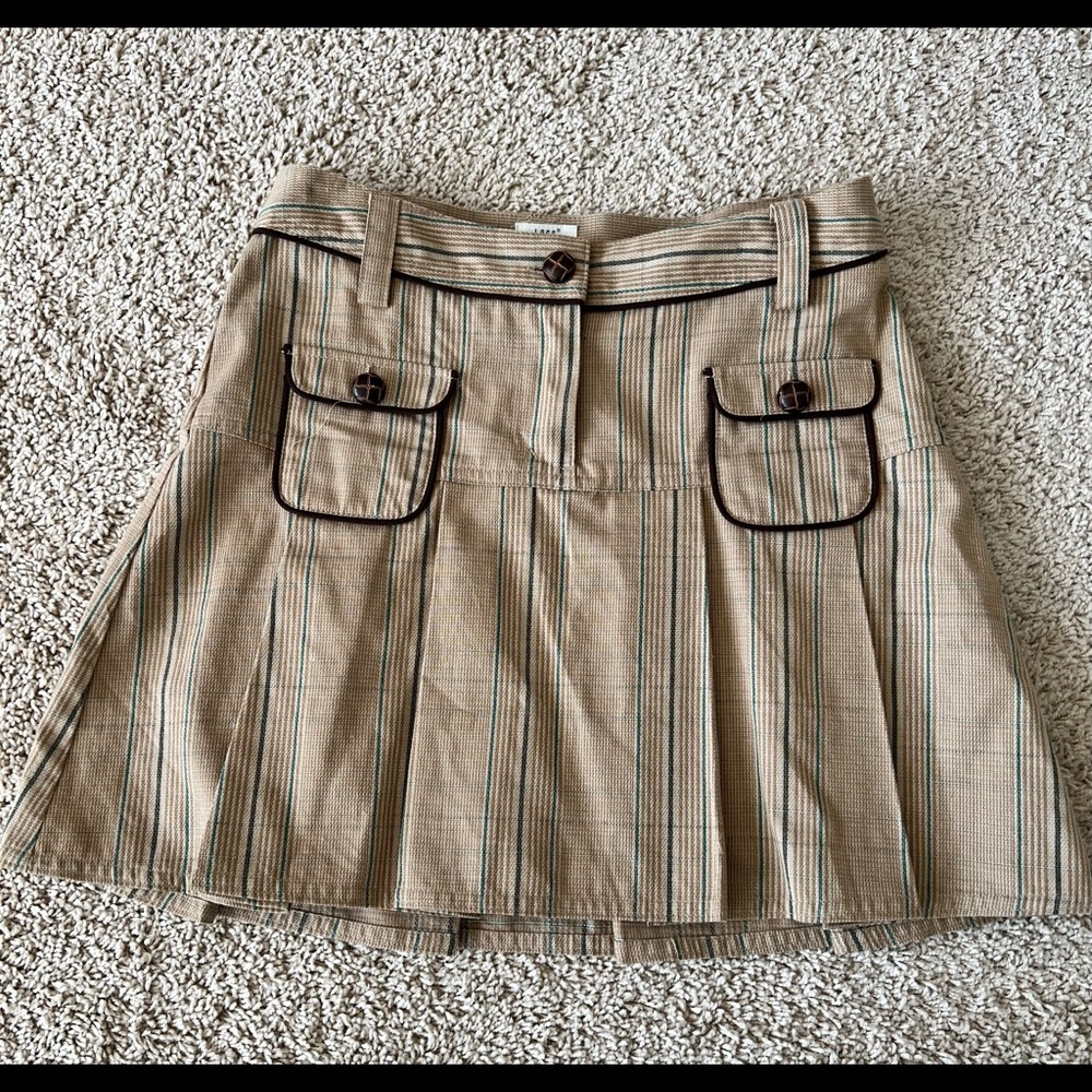 H&M Pleated Skirt. Youth 11-12
